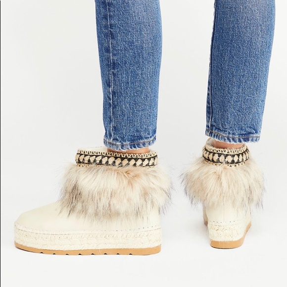 Free People booties 36 - Picture 3 of 4